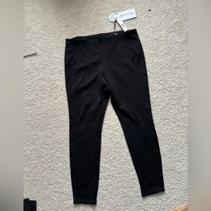 NWT Tahari black pull on tummy control pants